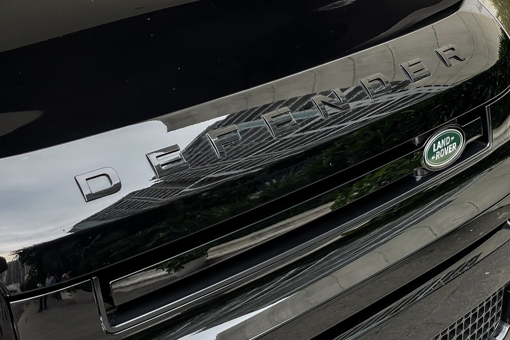 2023 LAND ROVER DEFENDER X DYNAMIC