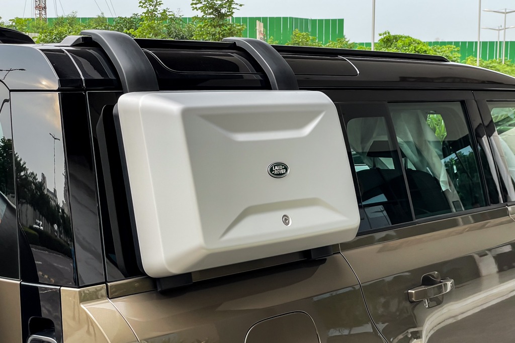 2023 LAND ROVER DEFENDER X DYNAMIC