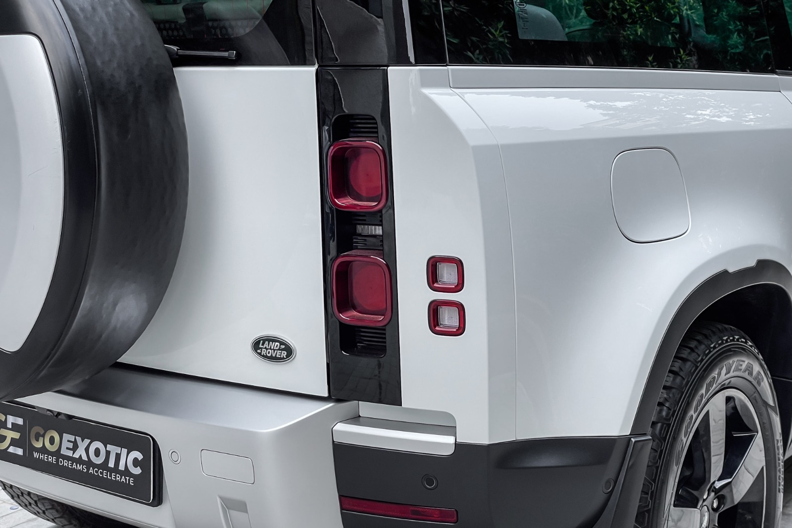 2021 LAND ROVER DEFENDER 90 HSE