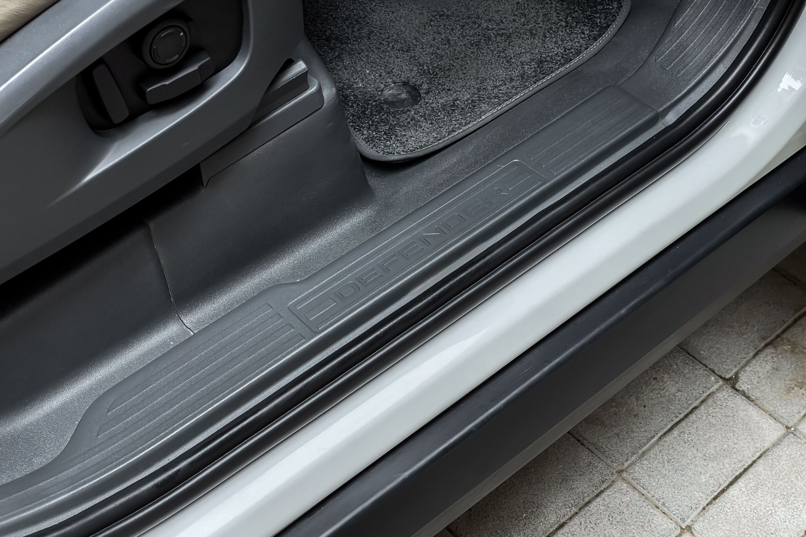 2021 LAND ROVER DEFENDER 90 HSE