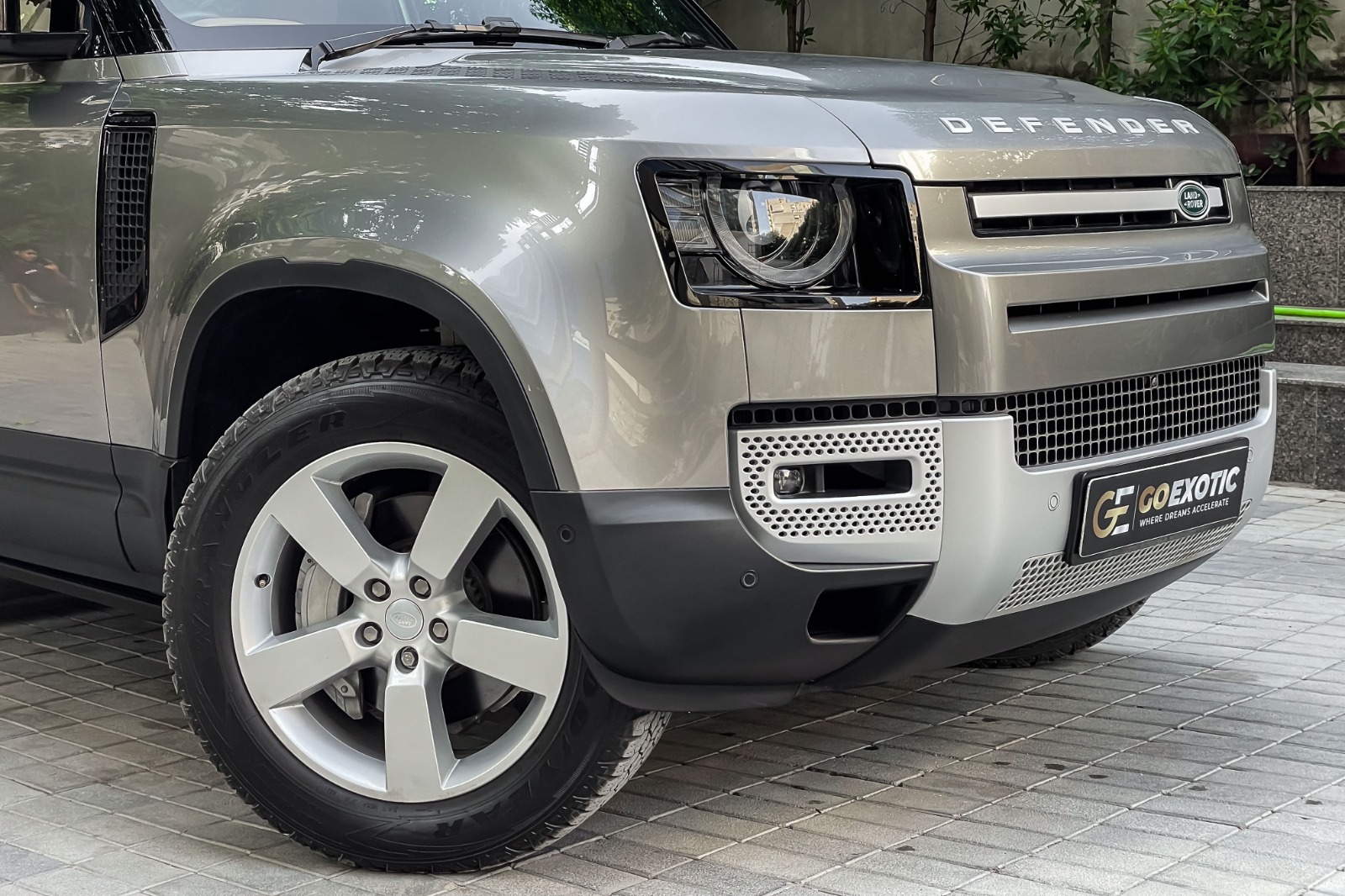 2023 LAND ROVER DEFENDER 90 HSE