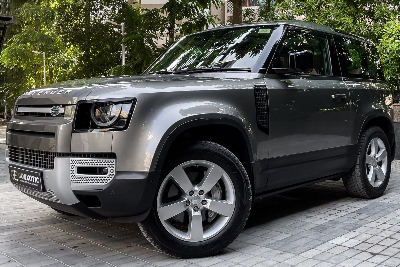 2023 LAND ROVER DEFENDER 90 HSE