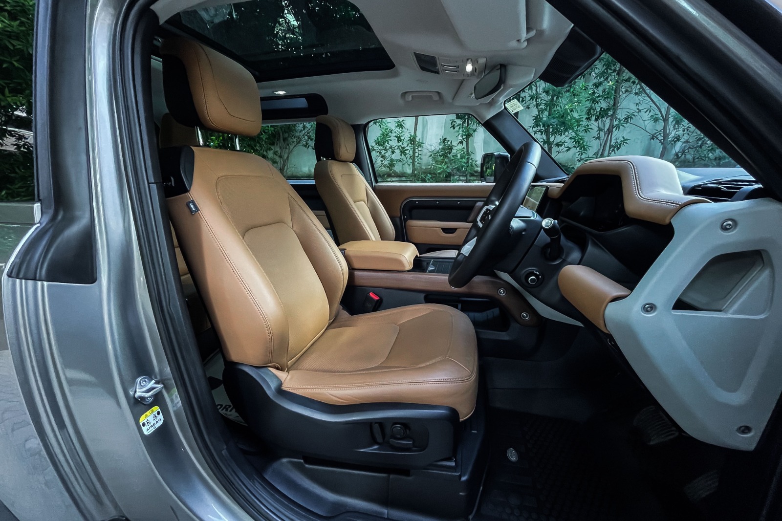 2023 LAND ROVER DEFENDER 90 HSE