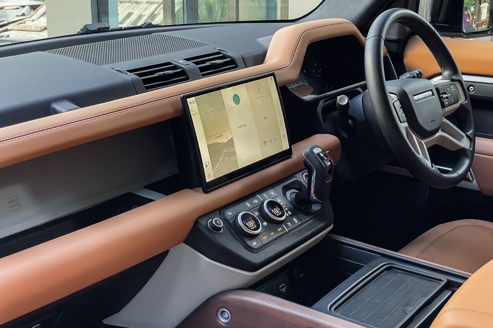 2023 LAND ROVER DEFENDER 90 HSE