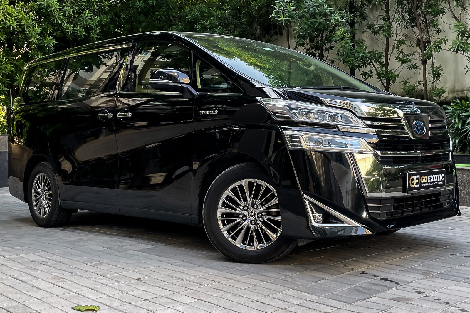 2020 TOYOTA VELLFIRE EXECUTIVE LOUNGE