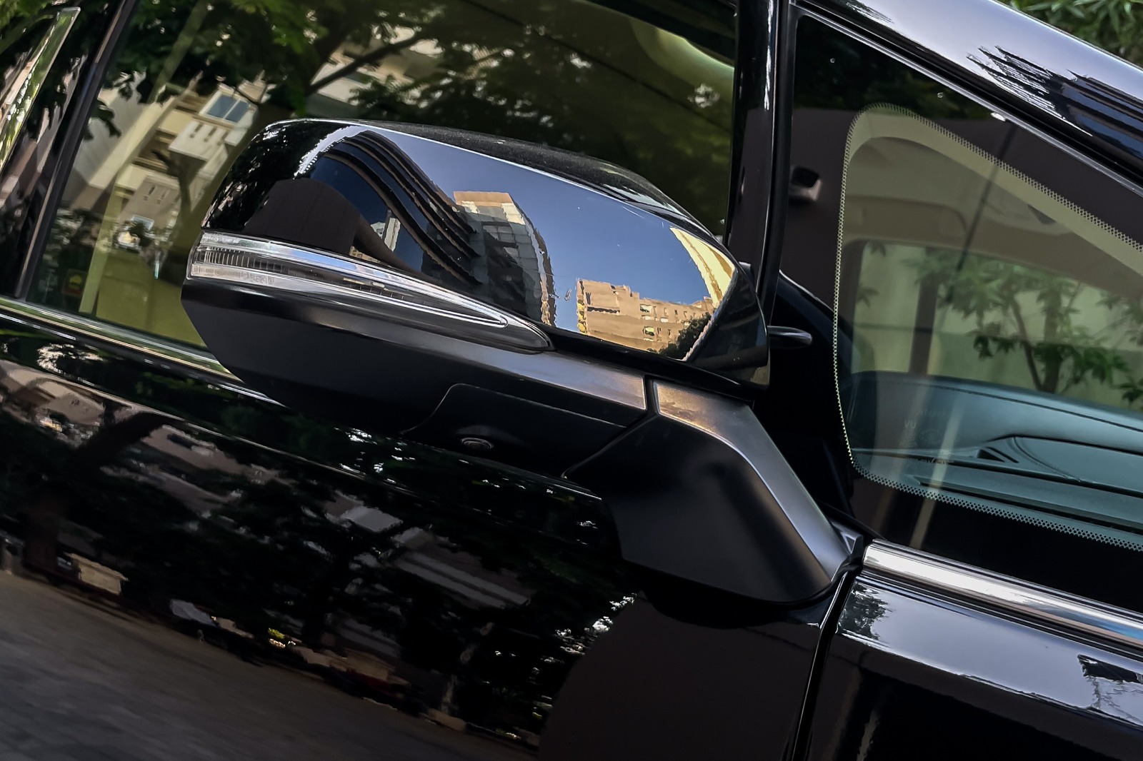 2020 TOYOTA VELLFIRE EXECUTIVE LOUNGE