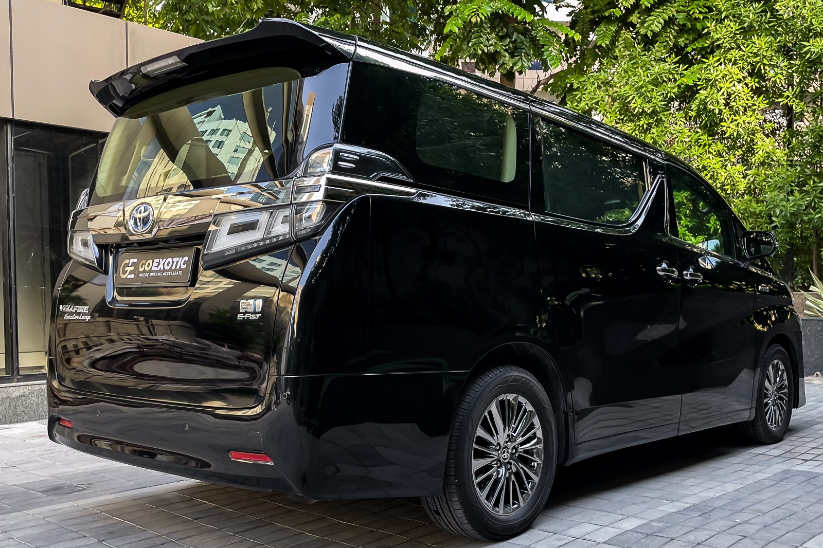 2020 TOYOTA VELLFIRE EXECUTIVE LOUNGE