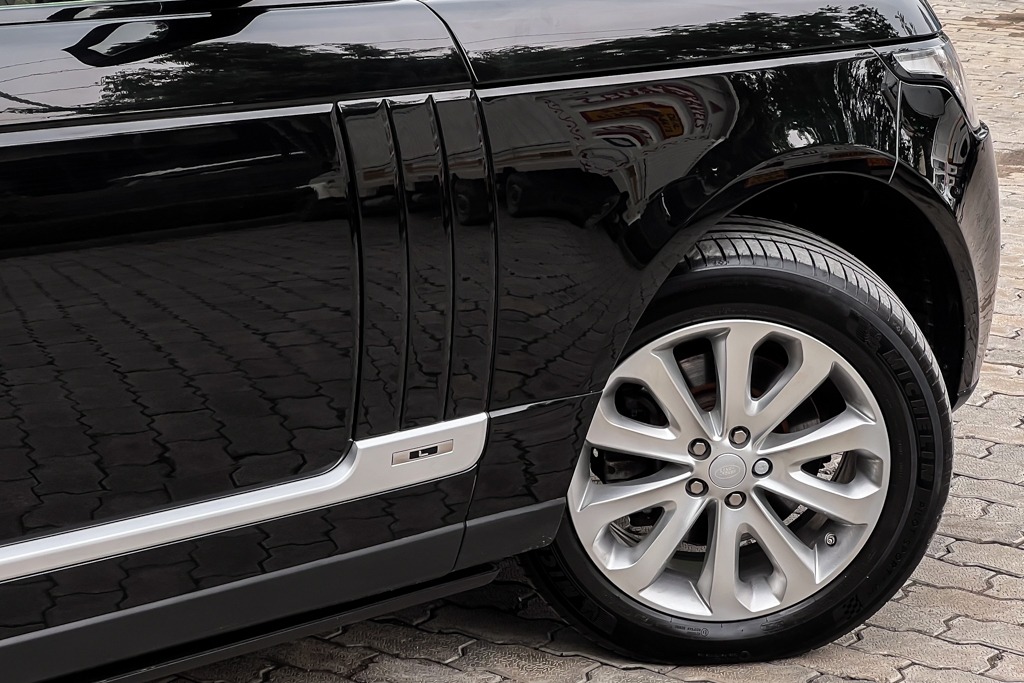 2017 RANGE ROVER VOGUE LWB