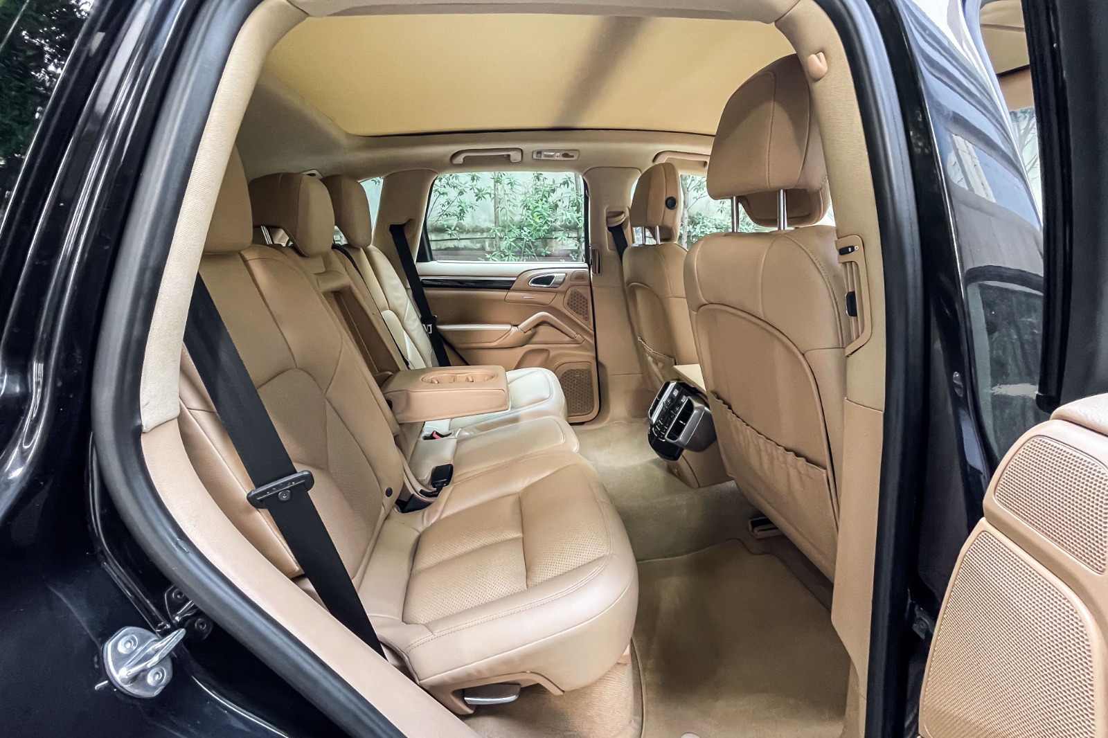 2015 PORSCHE CAYENNE