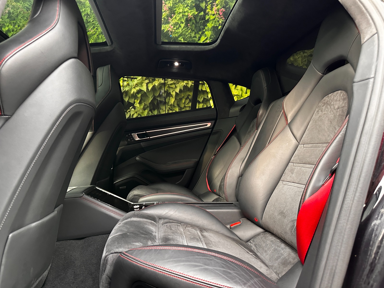 2022 PORSCHE PANAMERA GTS