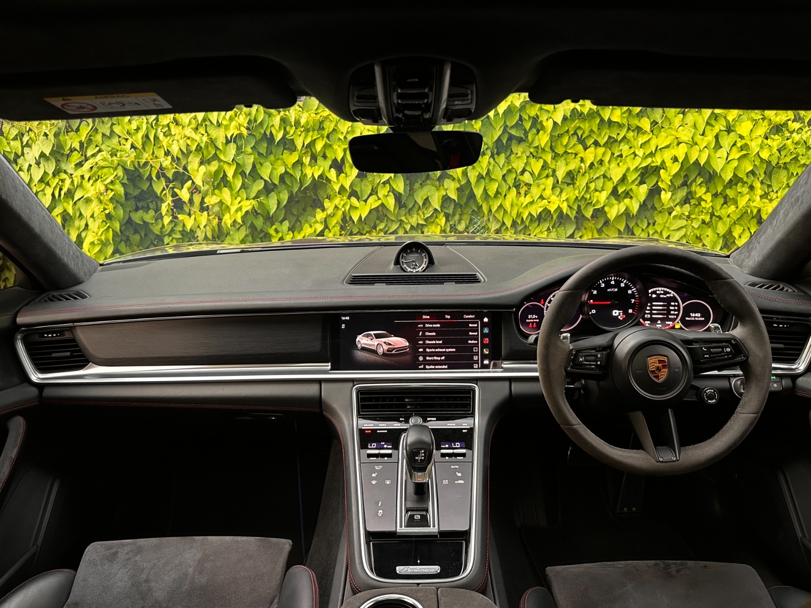 2022 PORSCHE PANAMERA GTS