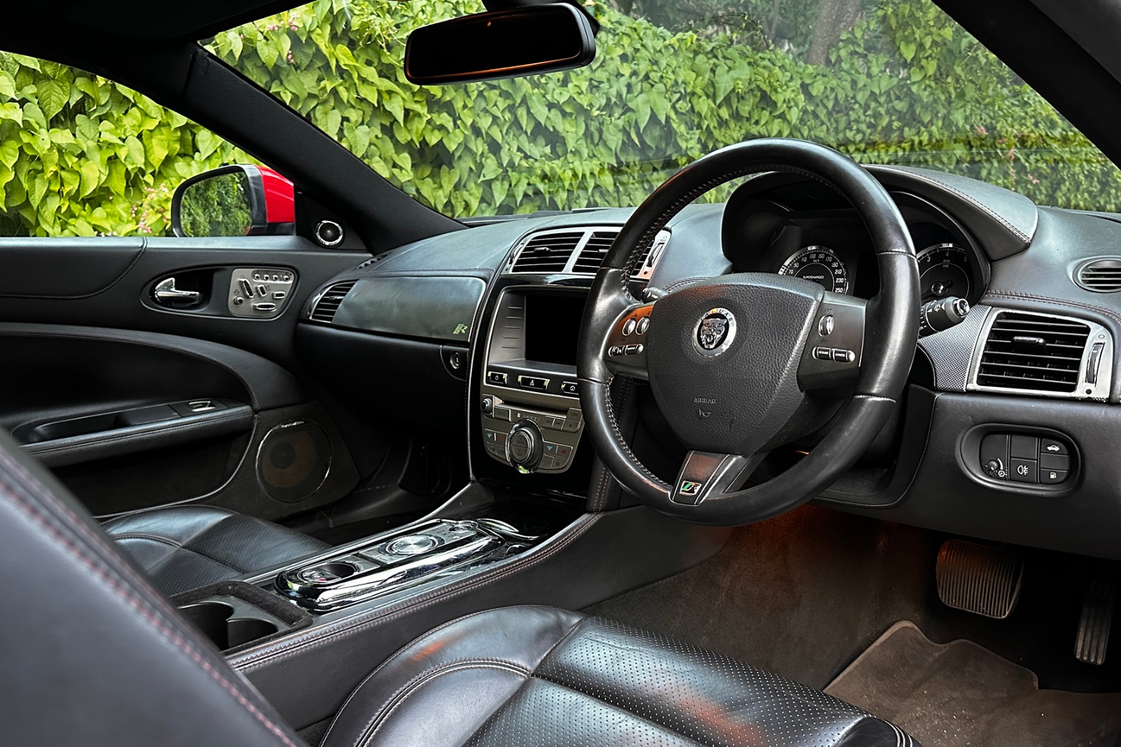 2010 JAGUAR XK R SUPERCHARGED