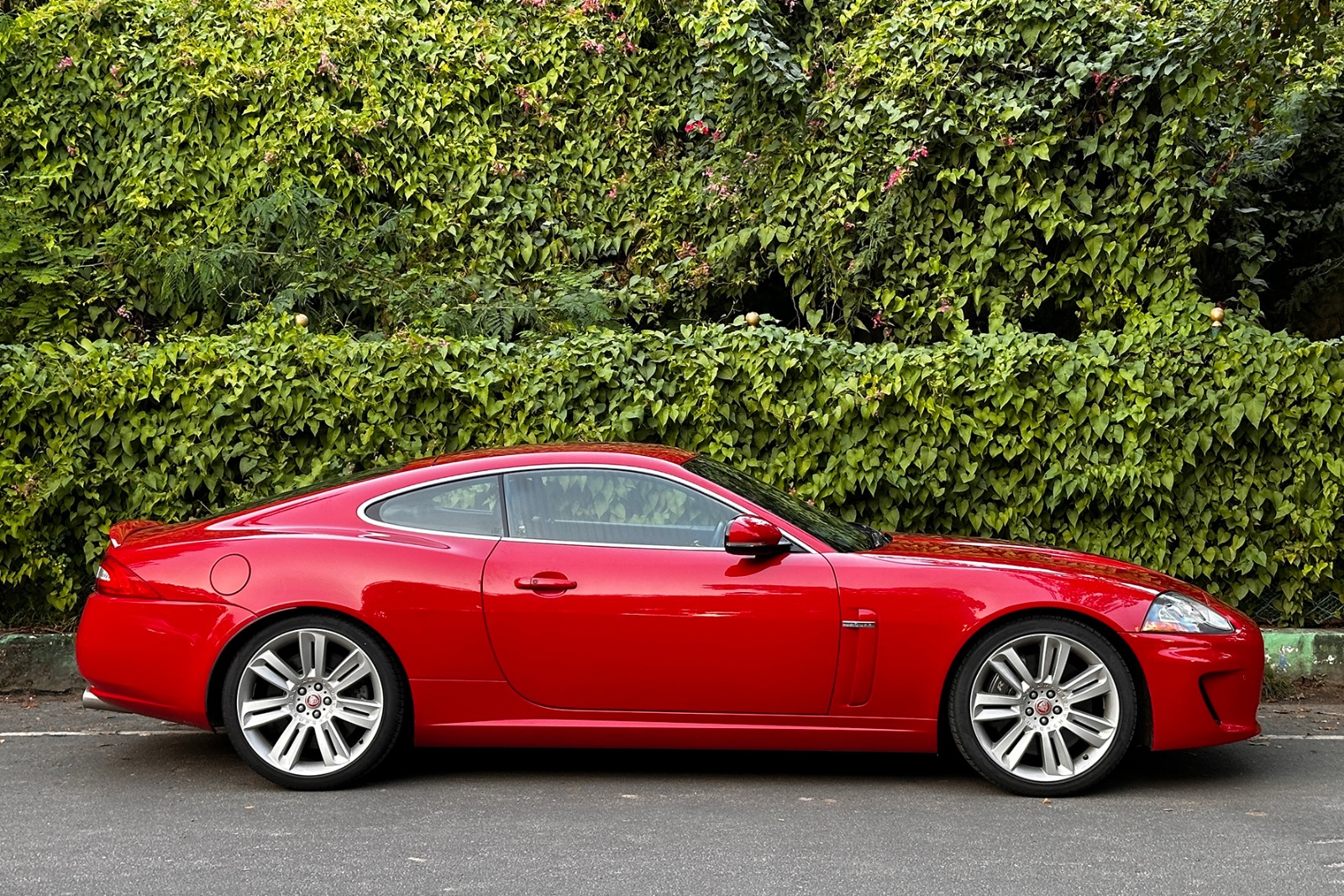 2010 JAGUAR XK R SUPERCHARGED
