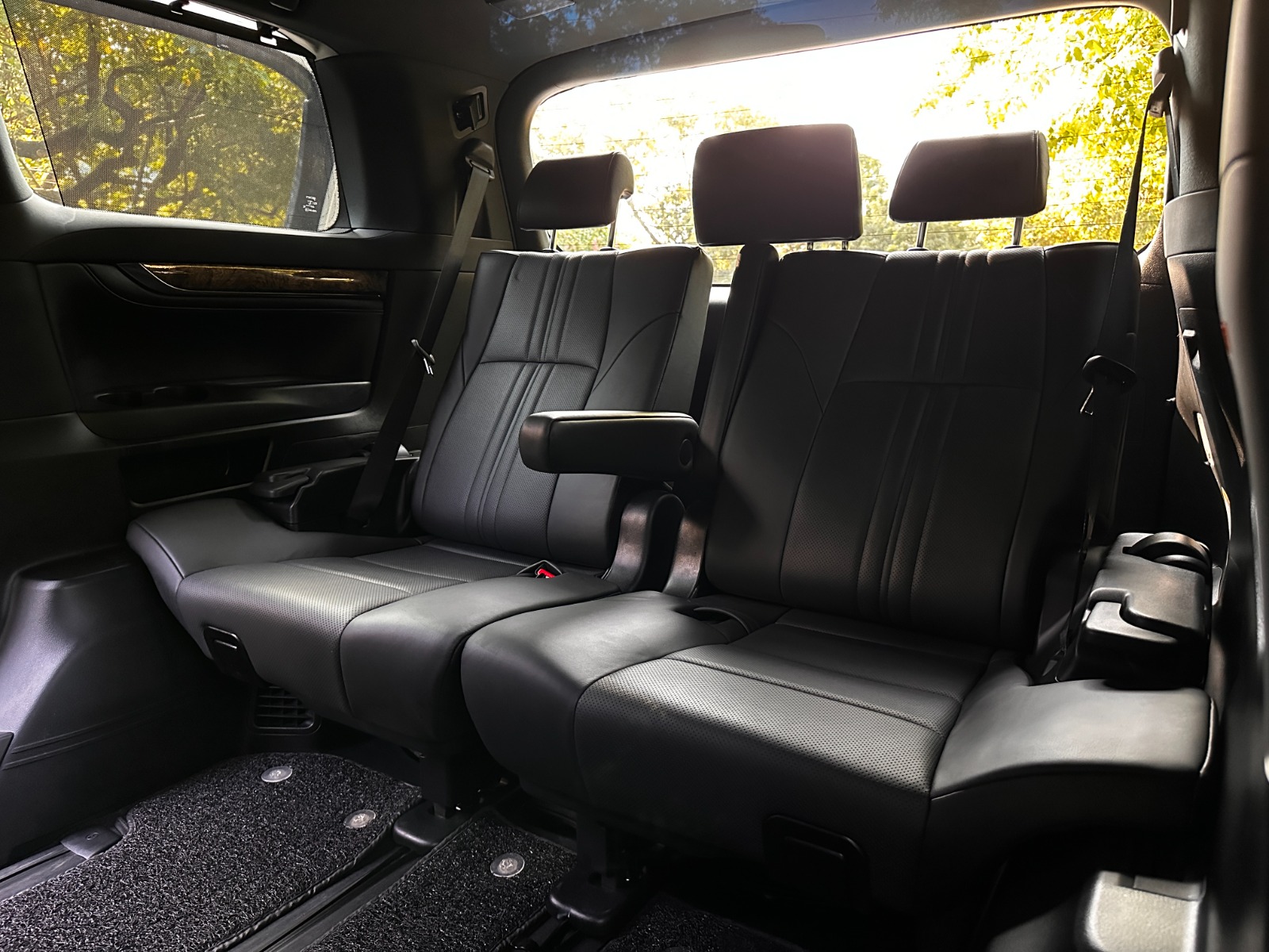 2023 TOYOTA VELLFIRE EXECUTIVE LOUNGE