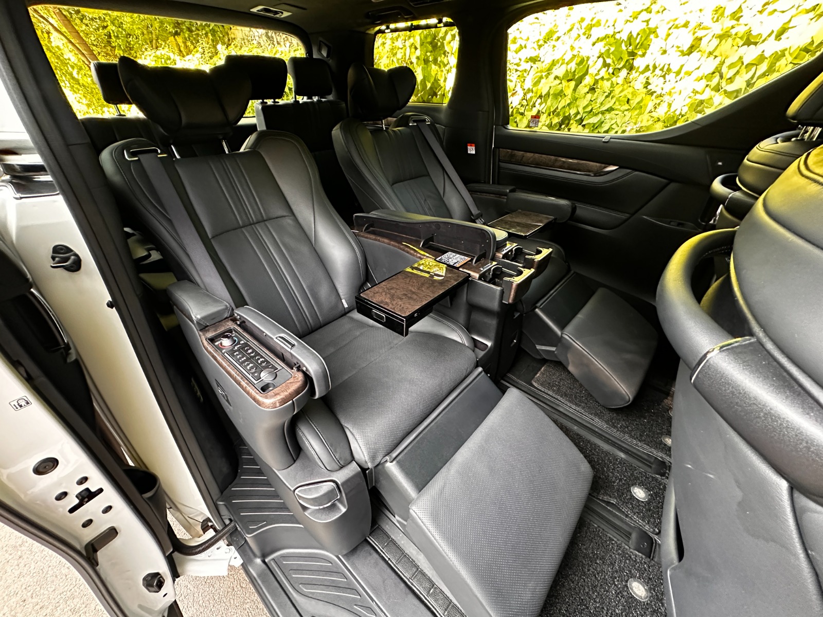 2023 TOYOTA VELLFIRE EXECUTIVE LOUNGE