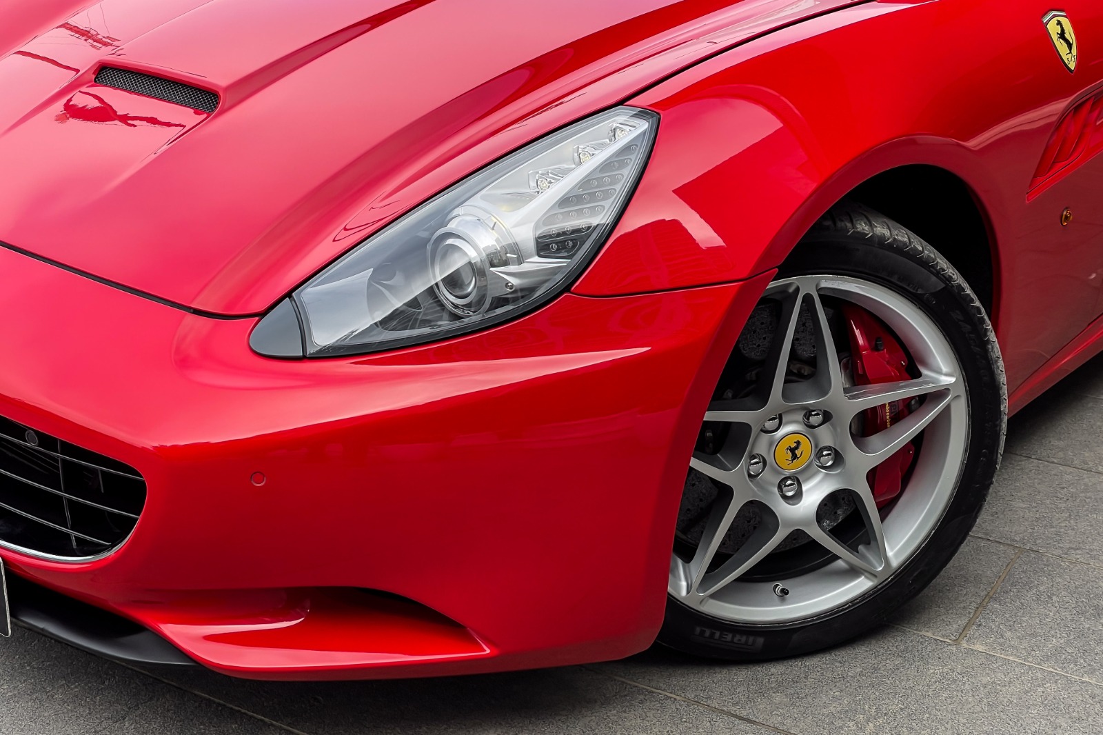 2013 FERRARI CALIFORNIA