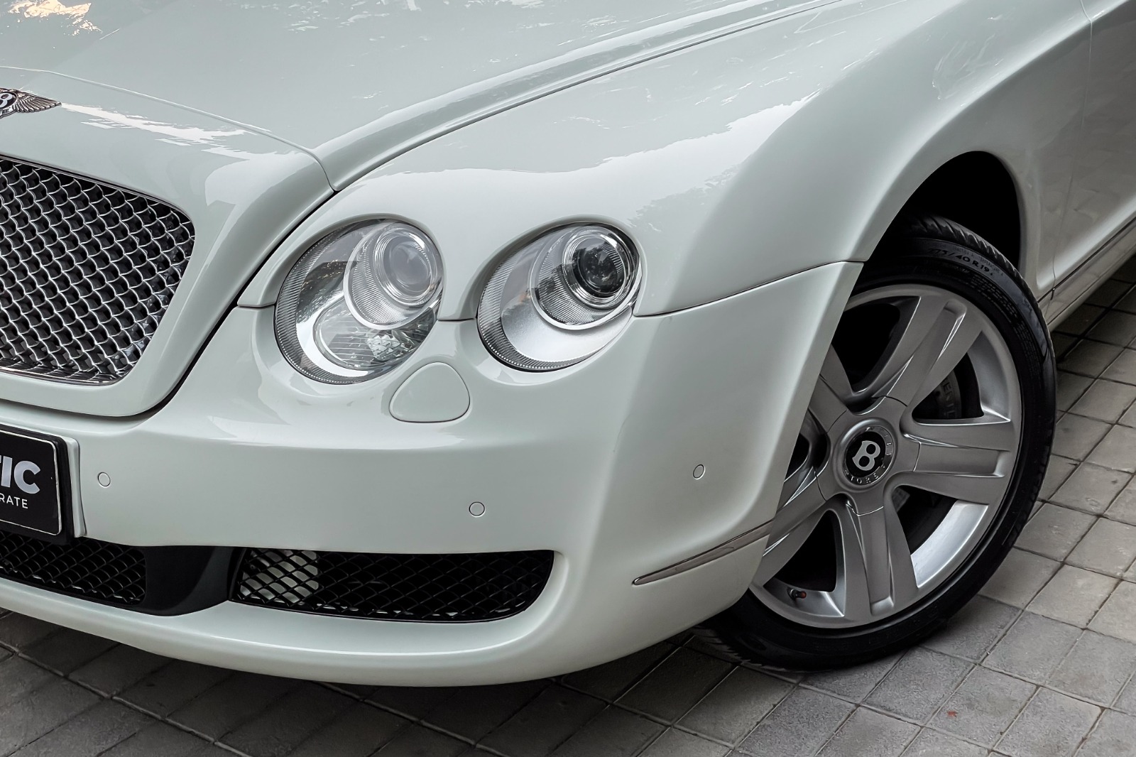 2008 BENTLEY FLYING SPUR W12