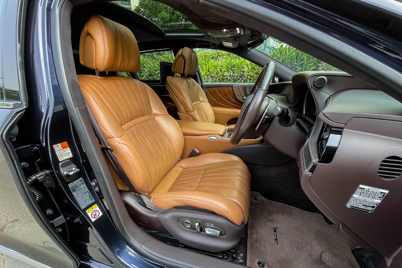 2021 LEXUS LS500 LUXURY HYBRID