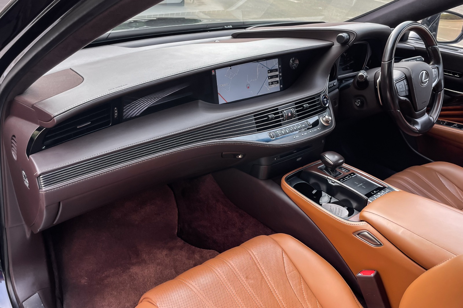 2021 LEXUS LS500 LUXURY HYBRID