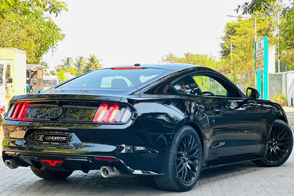2017 FORD MUSTANG GT
