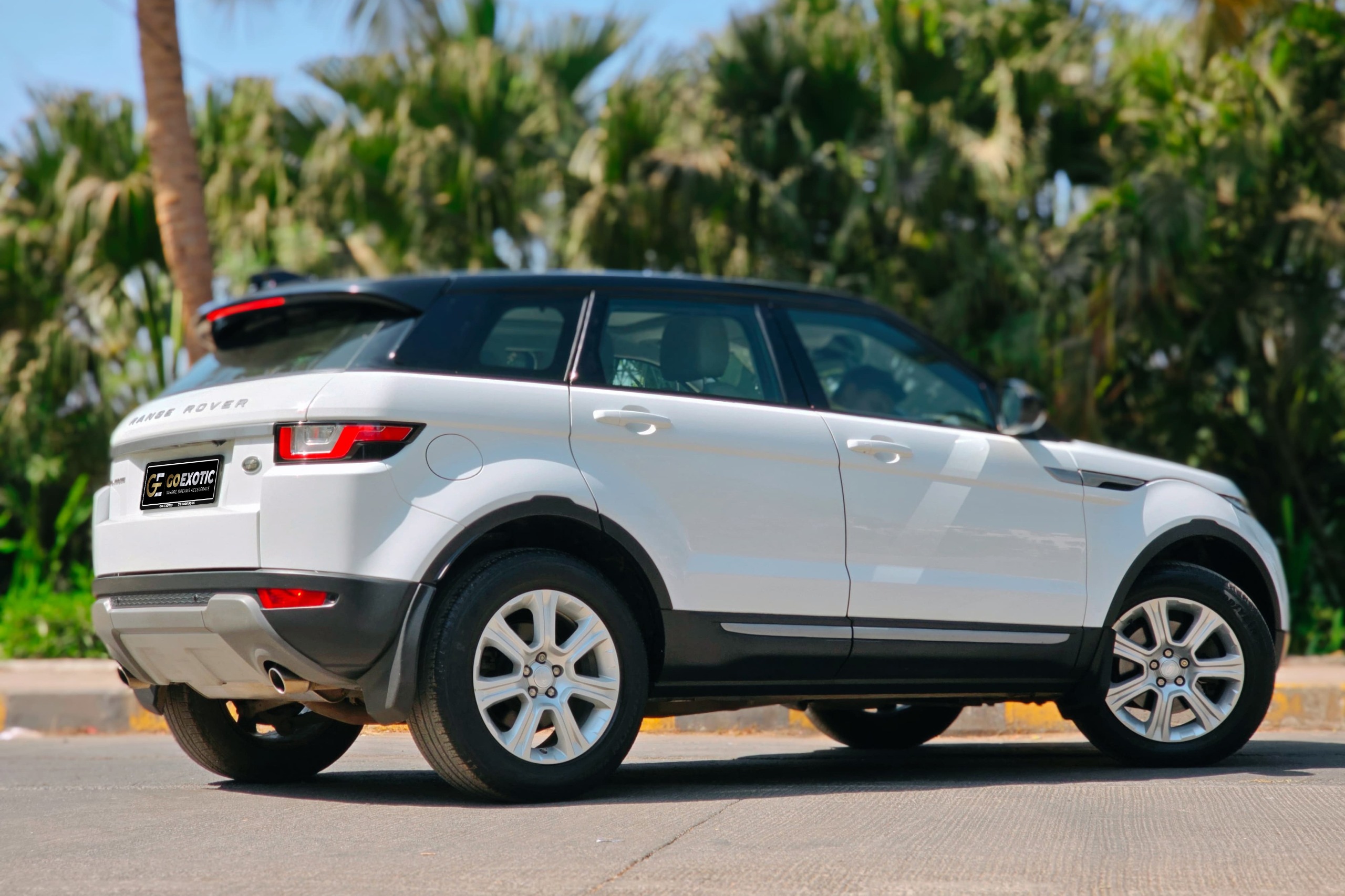 2018 RANGE ROVER EVOQUE SE
