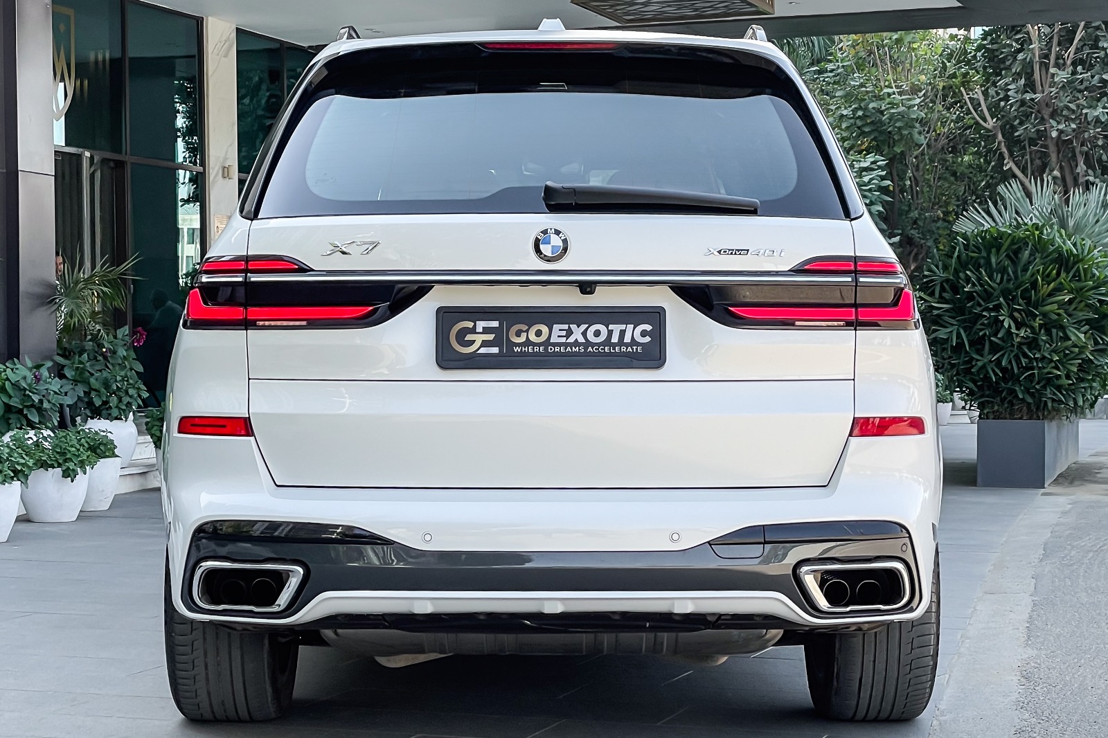 2023 BMW X7 40i M SPORT