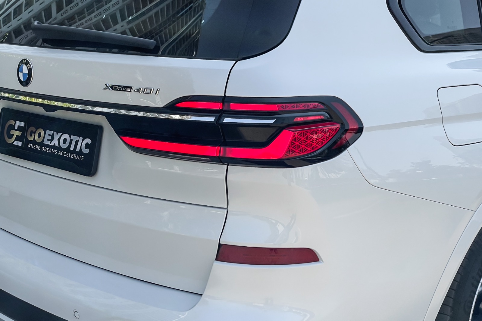 2023 BMW X7 40i M SPORT