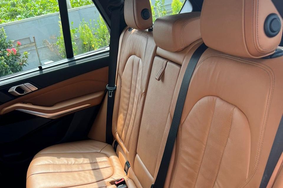 2019 BMW X5 40i M SPORT