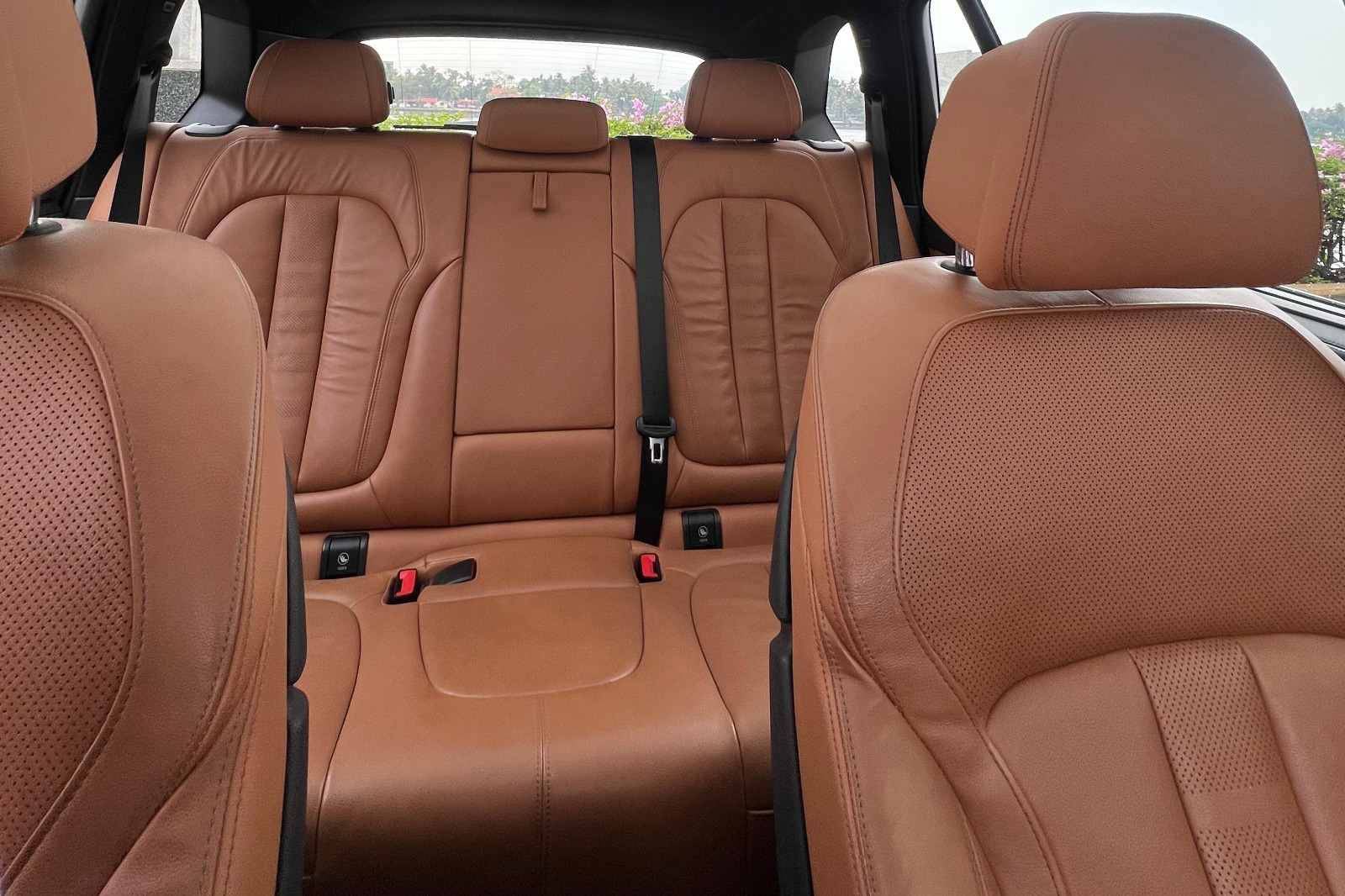 2019 BMW X5 40i M SPORT