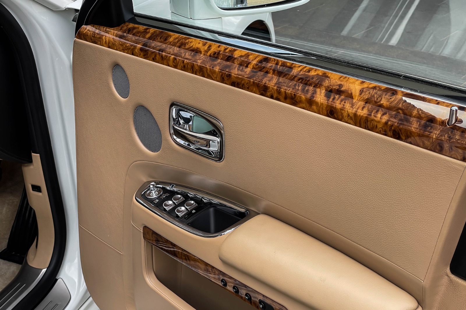 2010 ROLLS ROYCE GHOST SERIES I