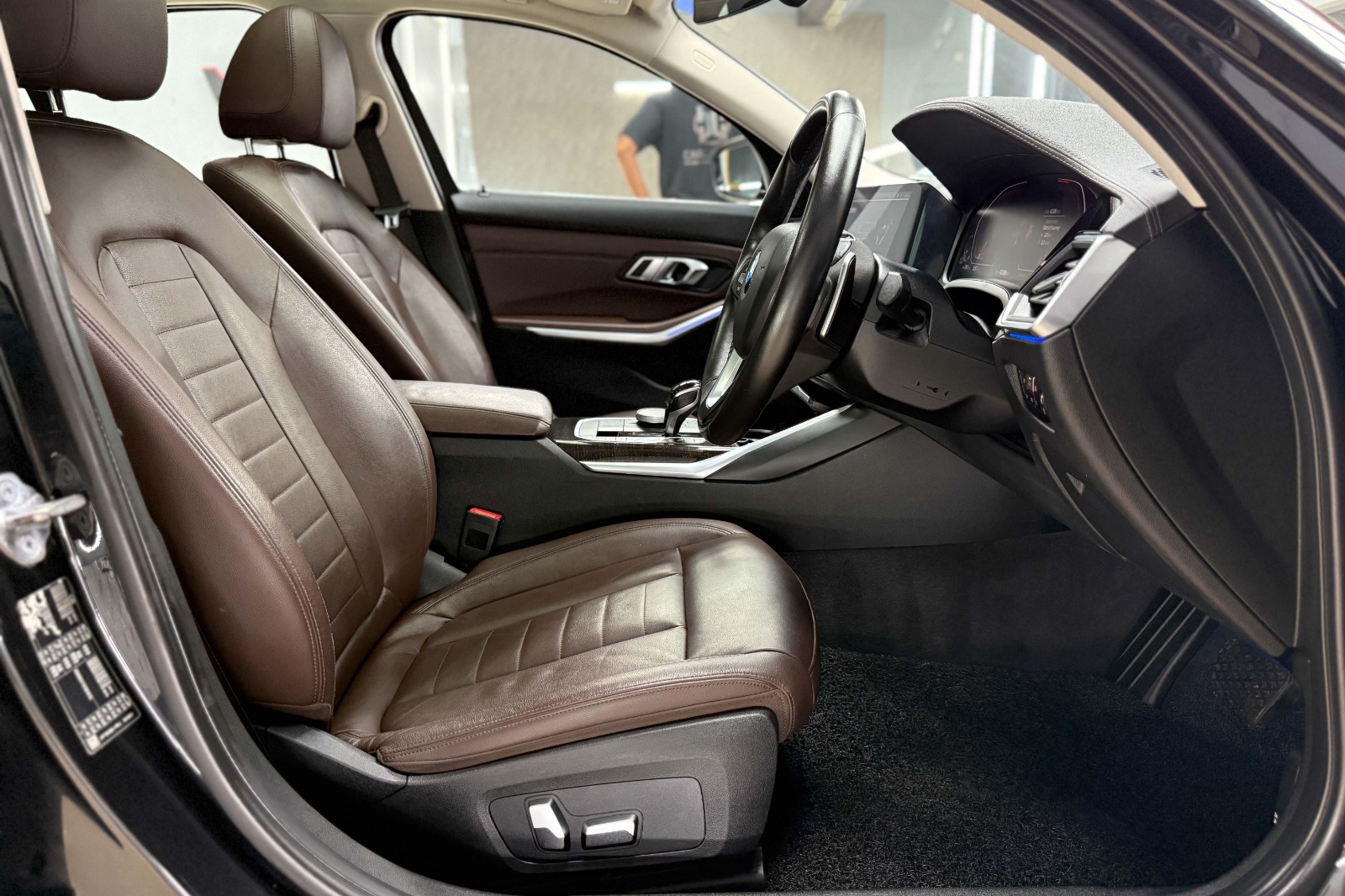 2019 BMW 320D LUXURY LINE