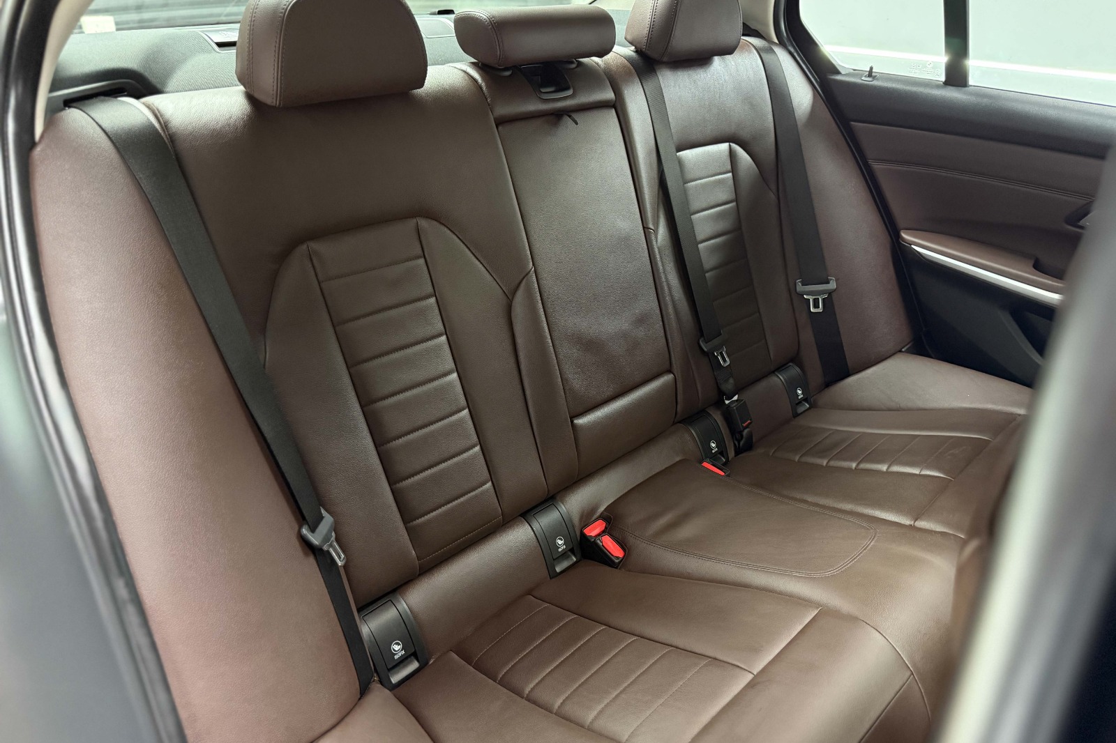 2019 BMW 320D LUXURY LINE