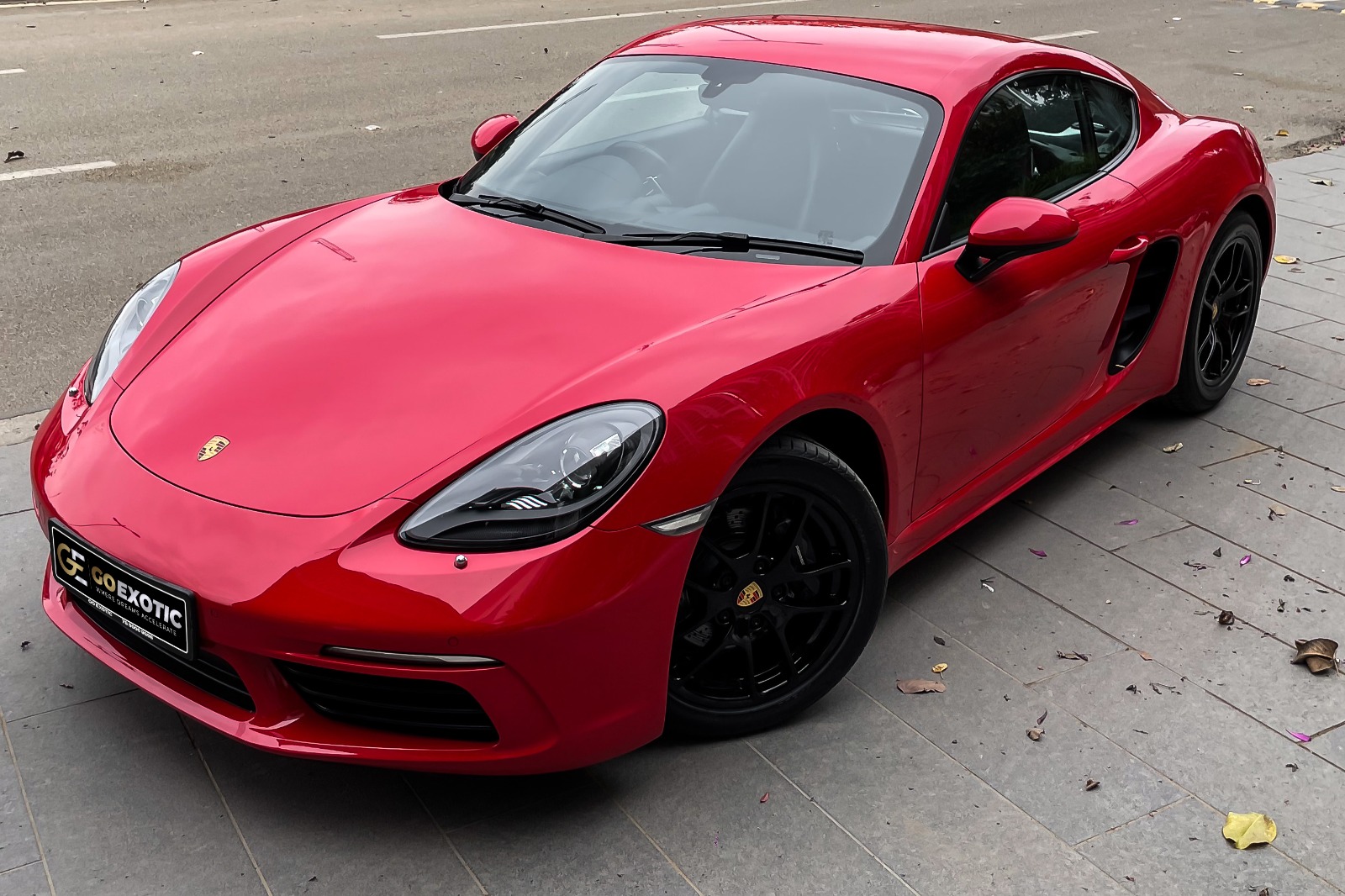 2017 PORSCHE 718 CAYMAN