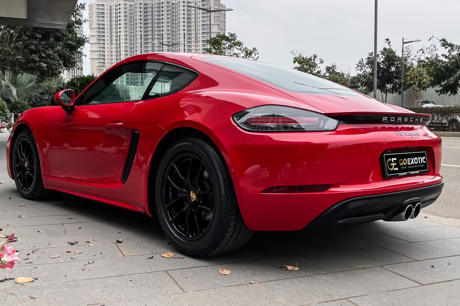 2017 PORSCHE 718 CAYMAN