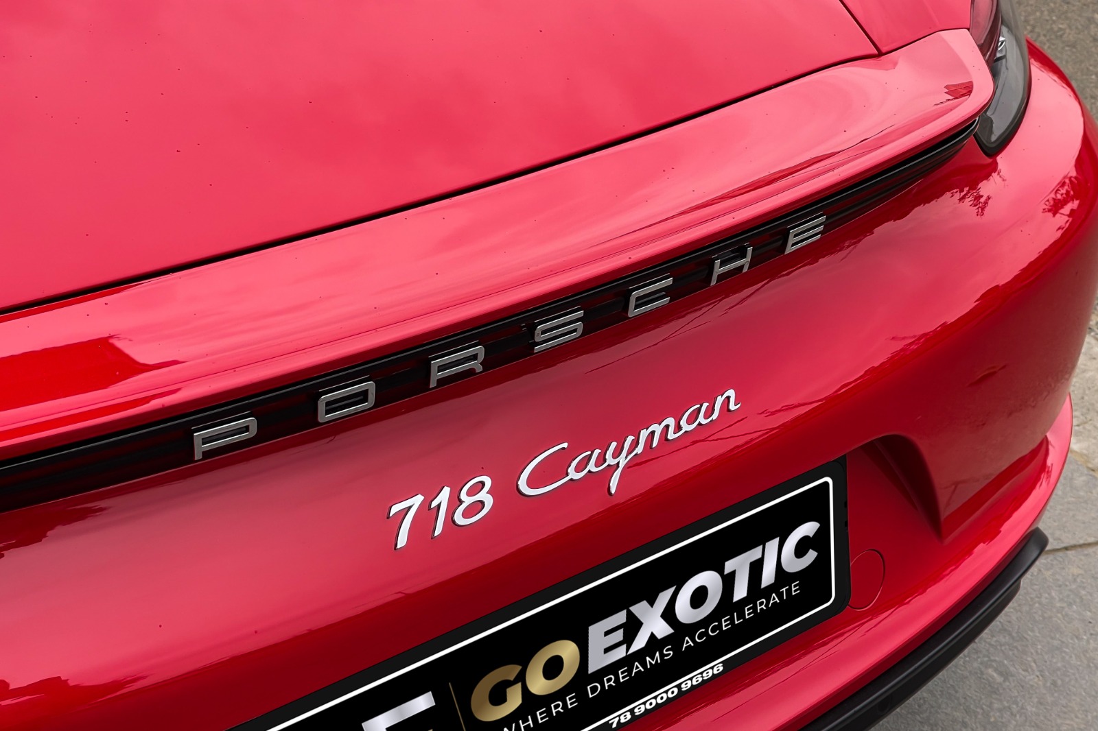 2017 PORSCHE 718 CAYMAN