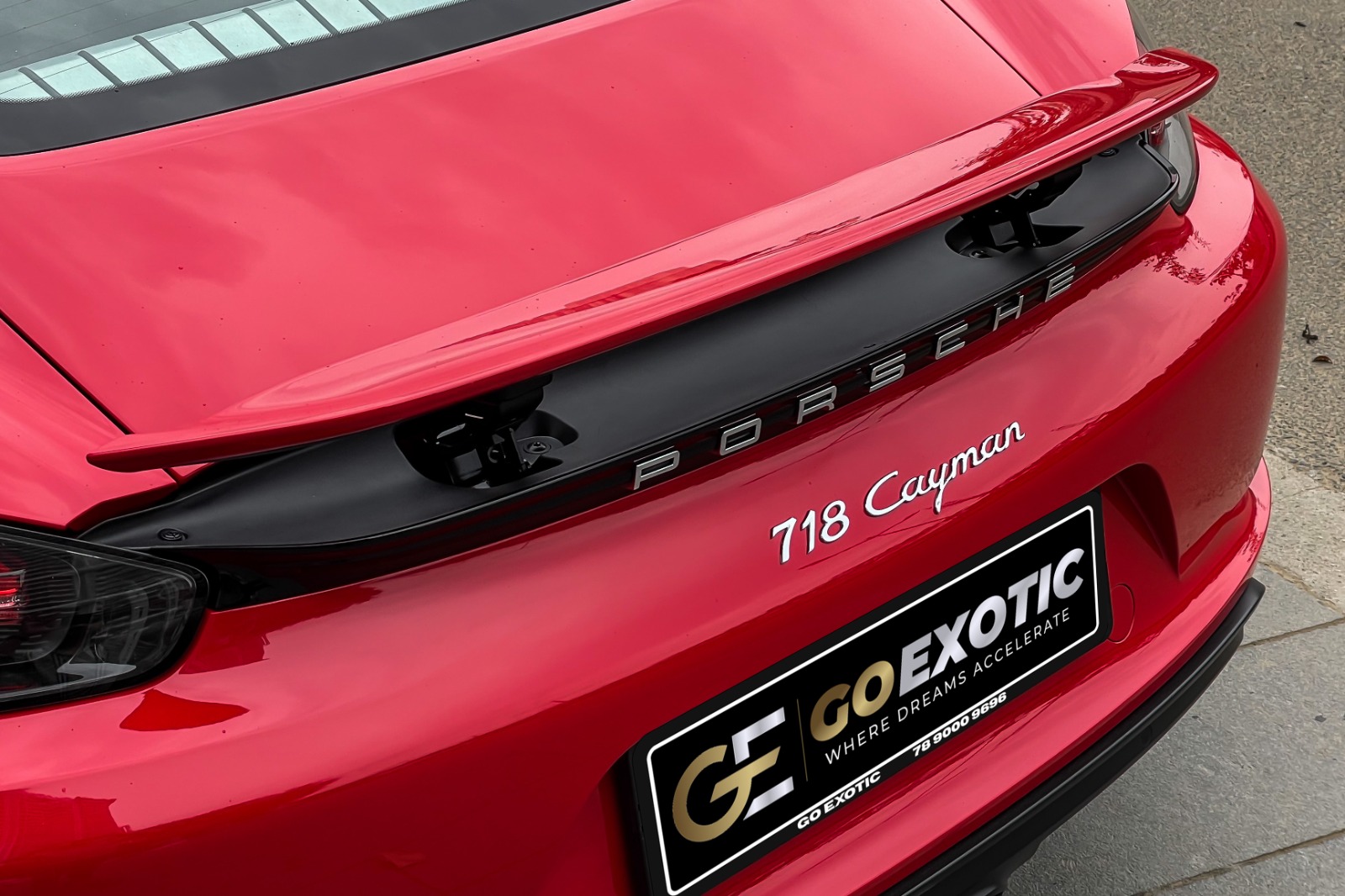 2017 PORSCHE 718 CAYMAN