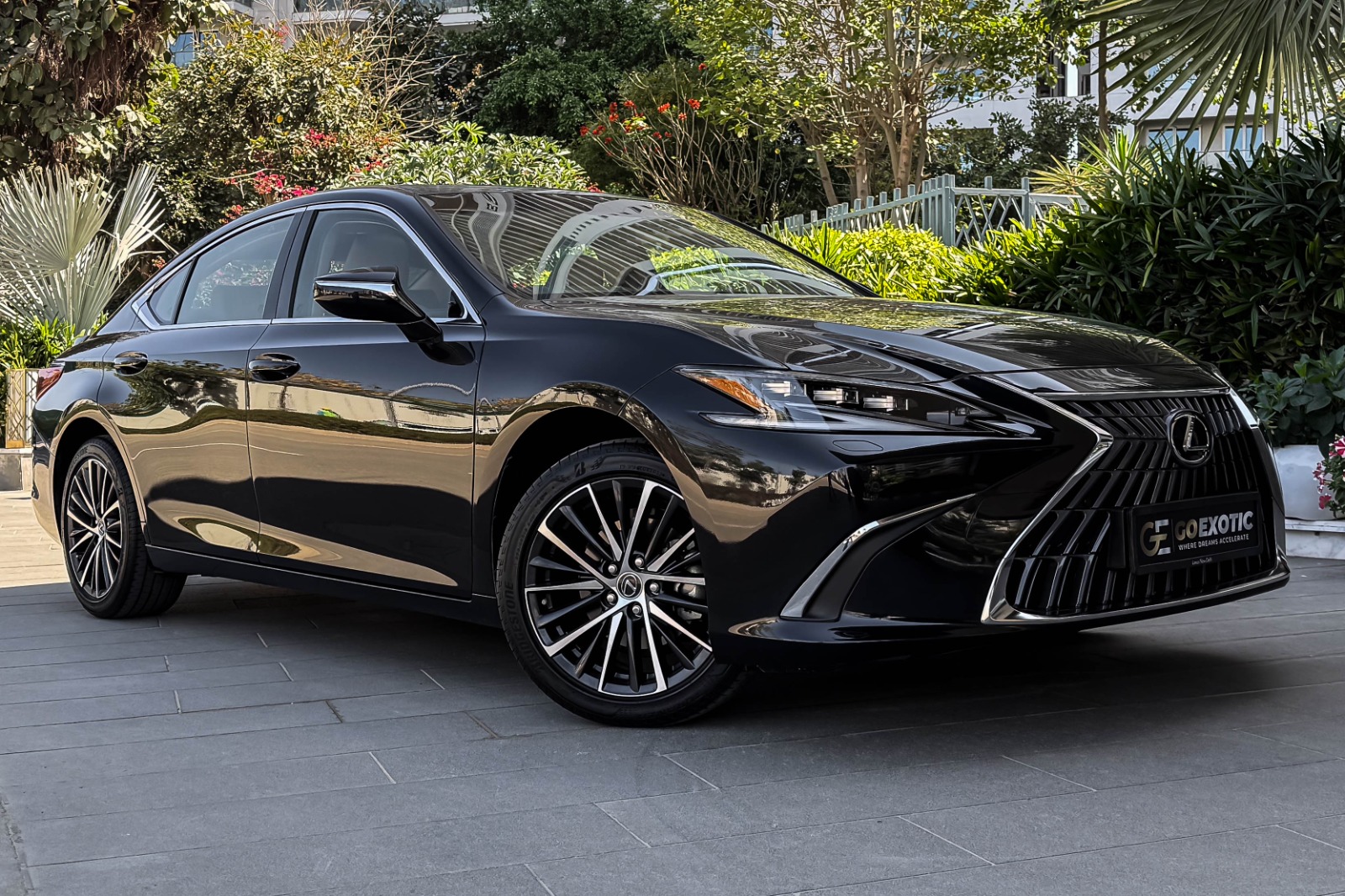 2024 LEXUS ES300 HYBRID LUXURY