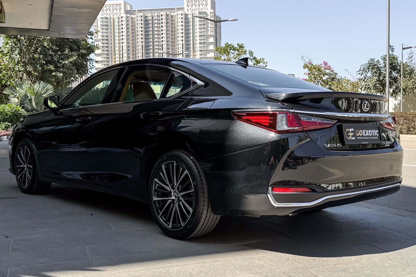 2024 LEXUS ES300 HYBRID LUXURY