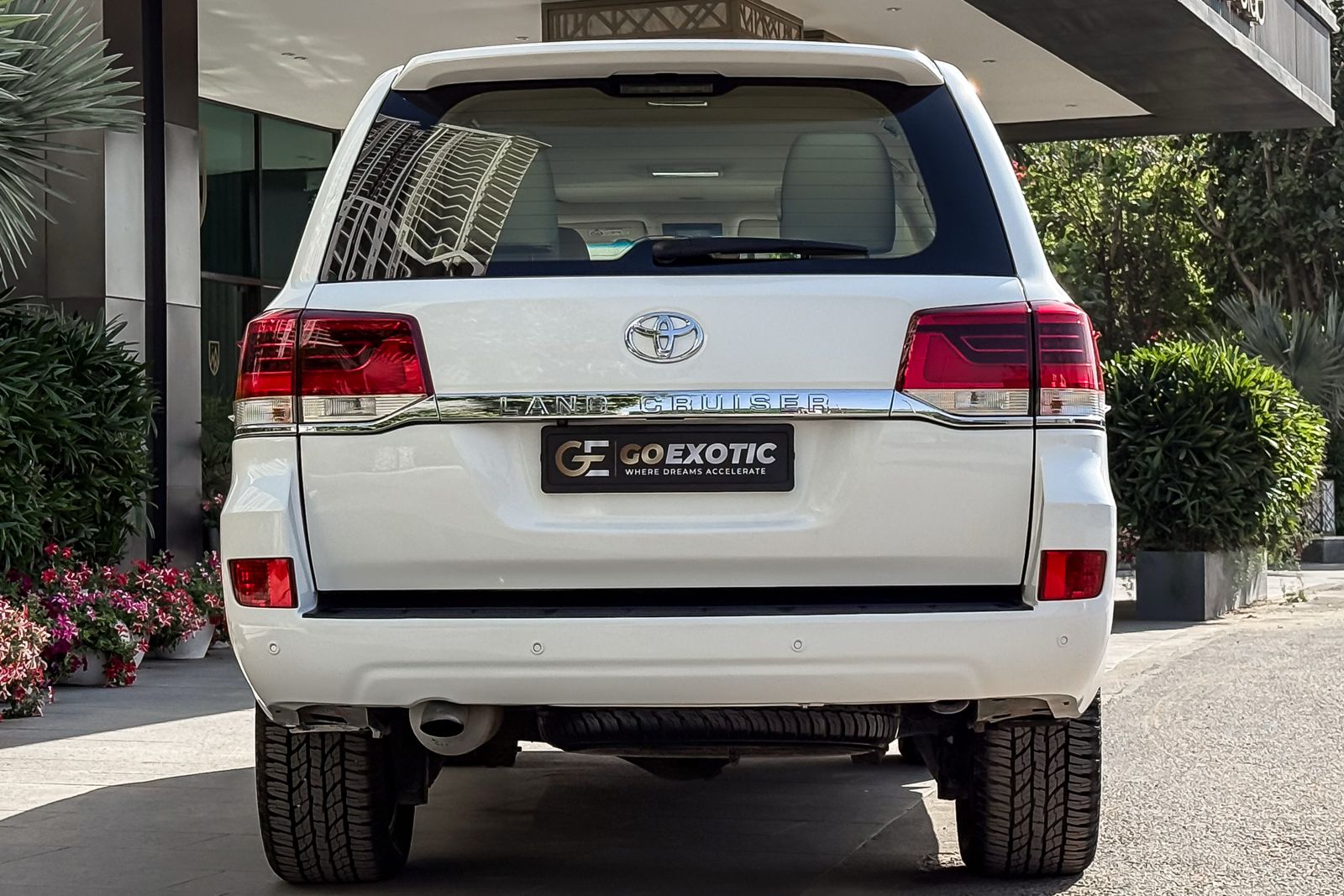 2016 TOYOTA LC200 V8