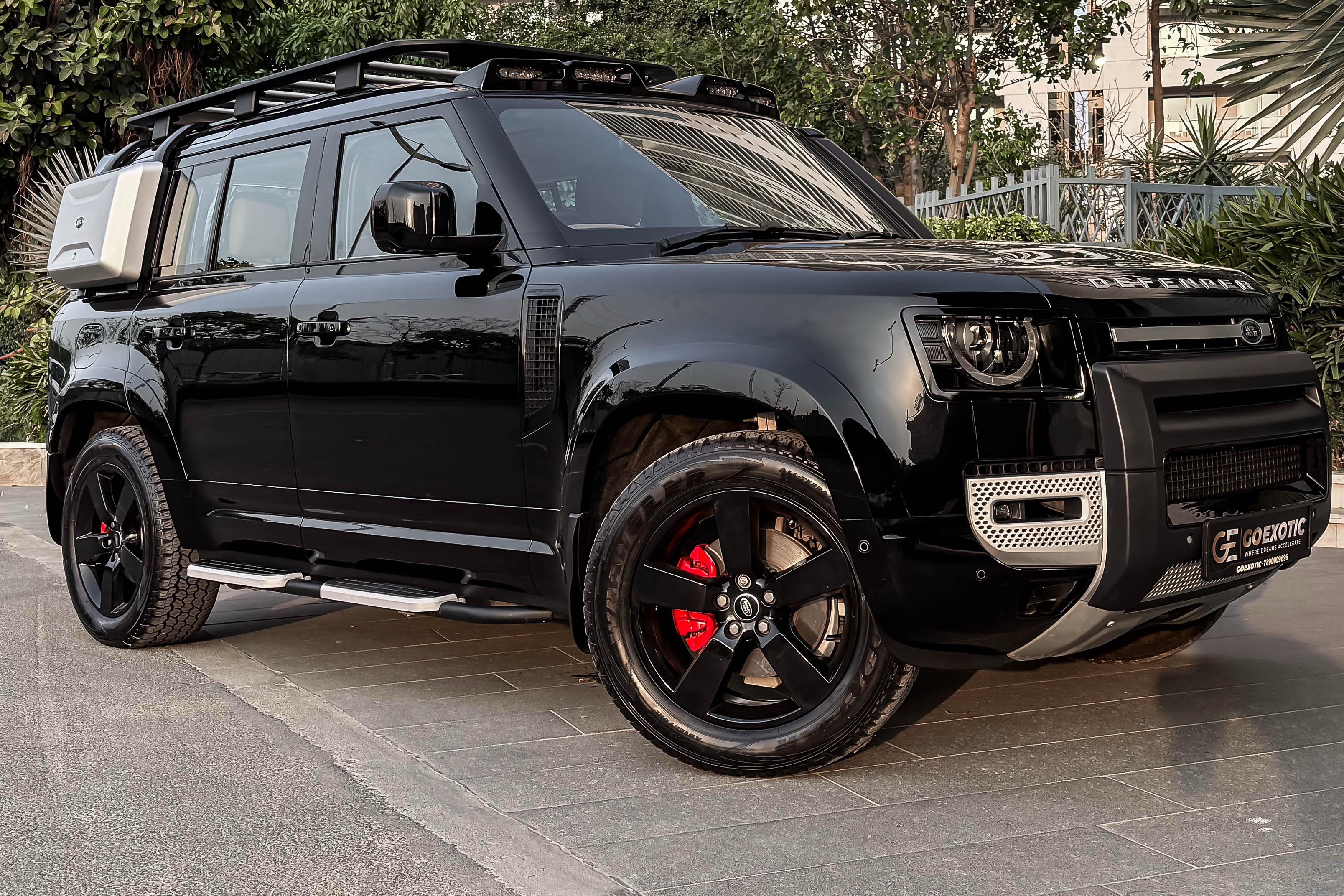 2023 LAND ROVER DEFENDER HSE