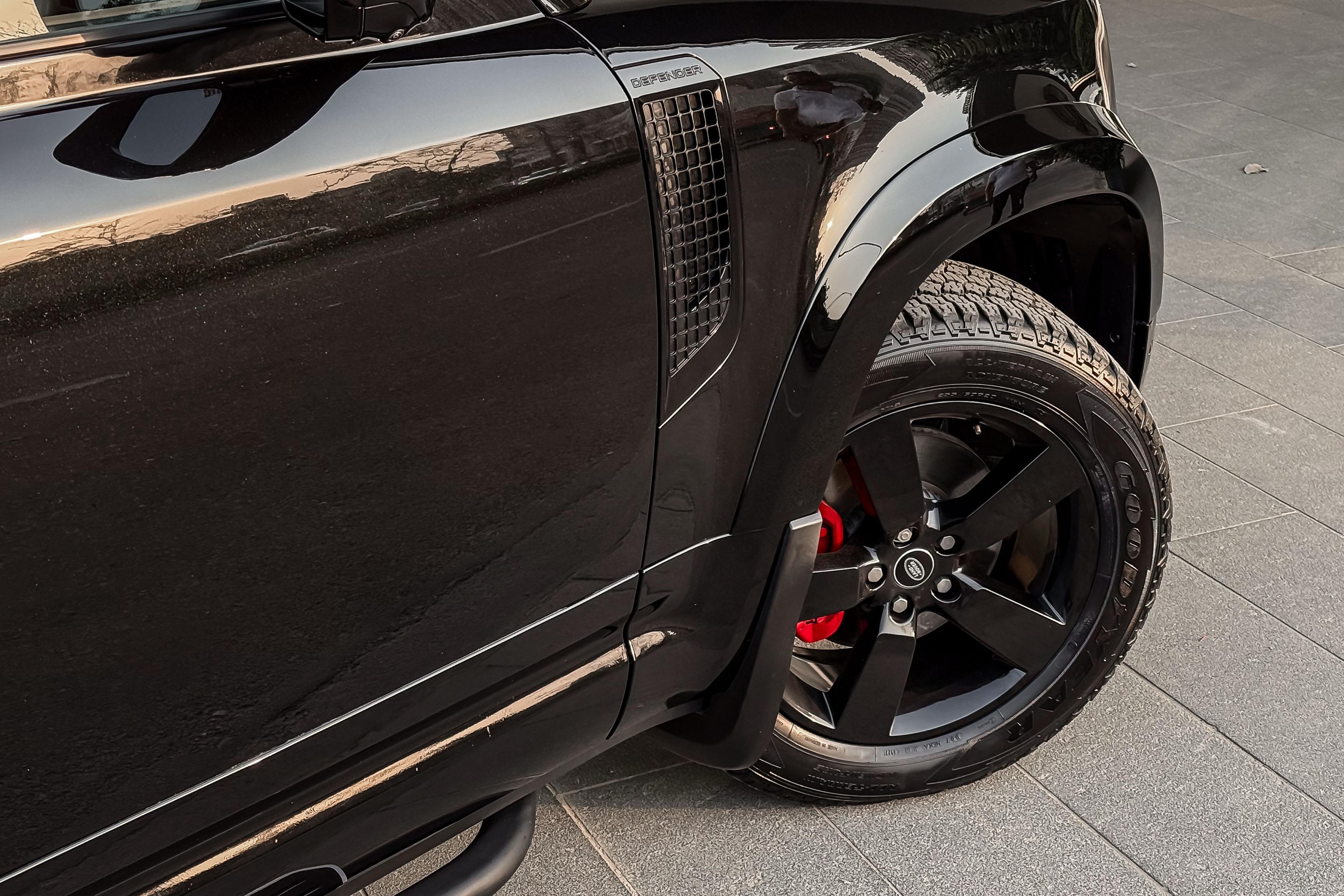 2023 LAND ROVER DEFENDER HSE