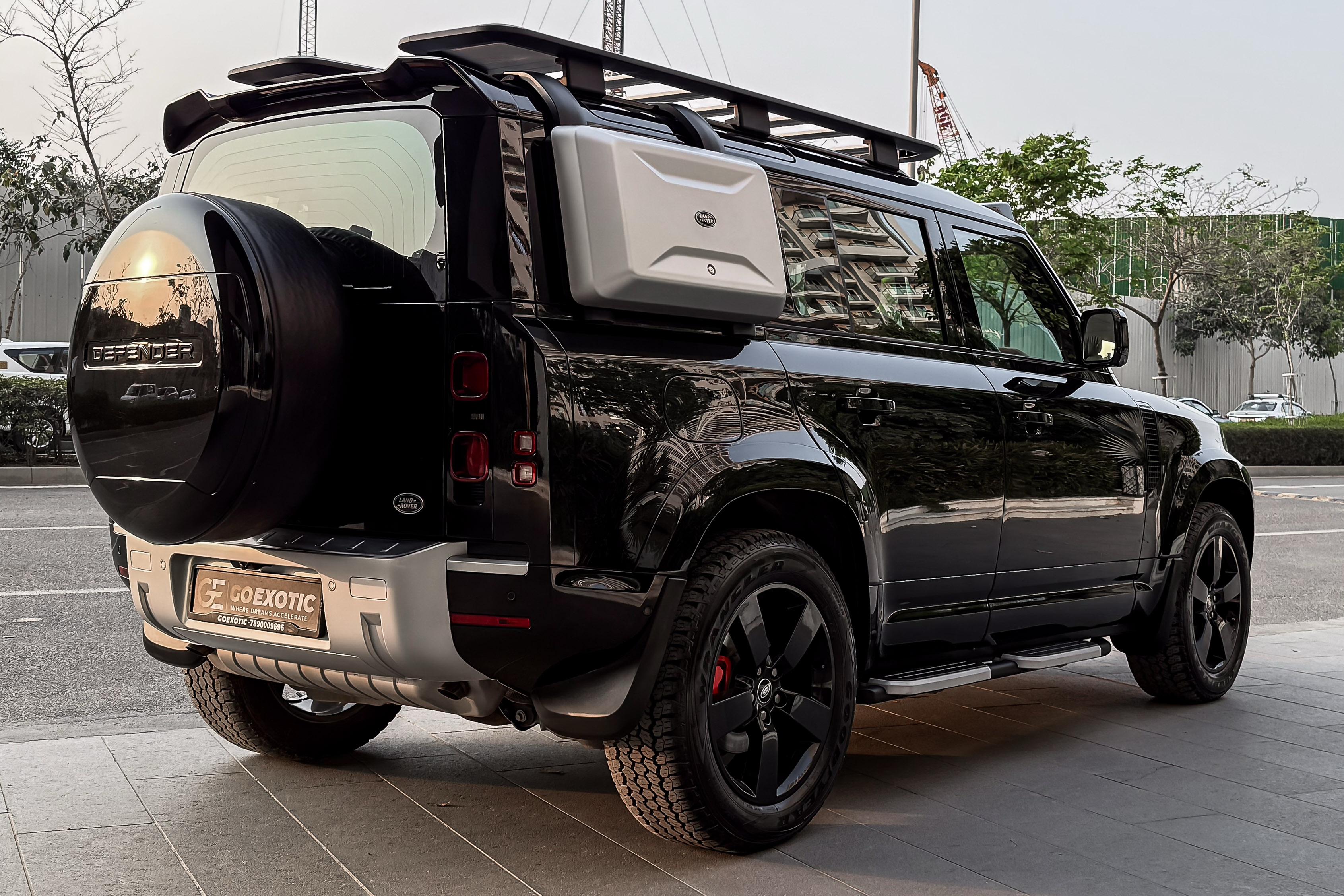 2023 LAND ROVER DEFENDER HSE