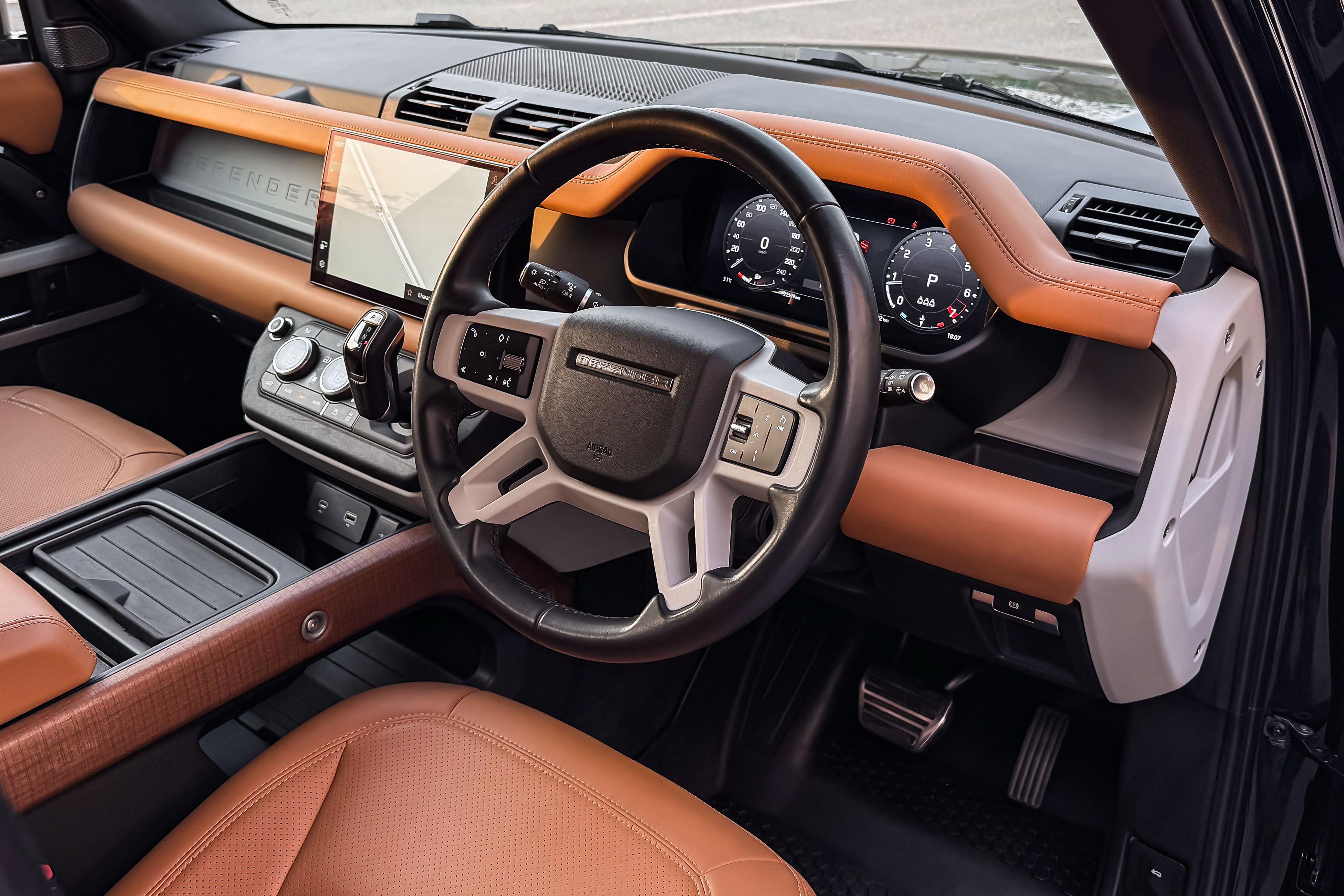 2023 LAND ROVER DEFENDER HSE