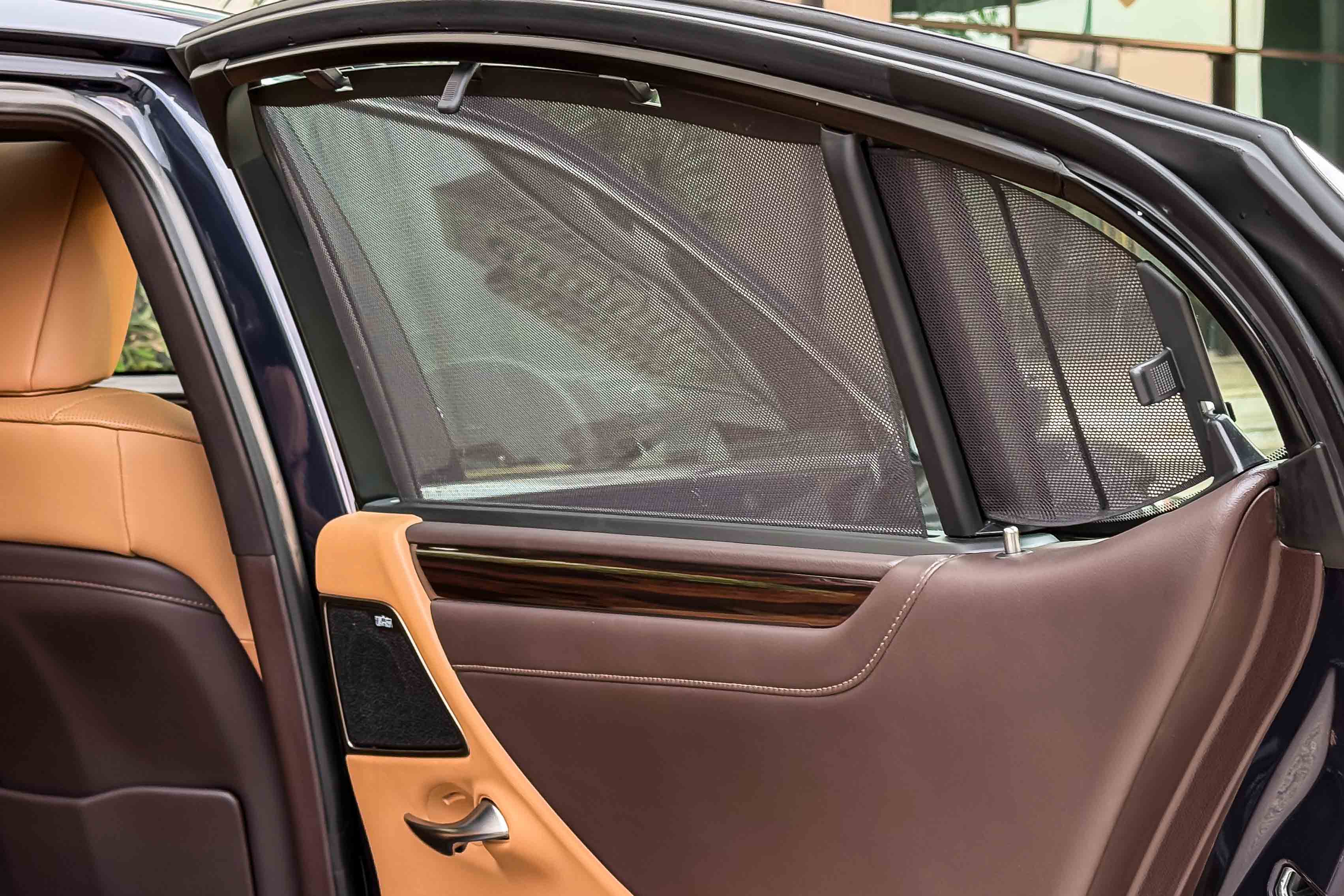 2019 LEXUS ES300 HYBRID LUXURY