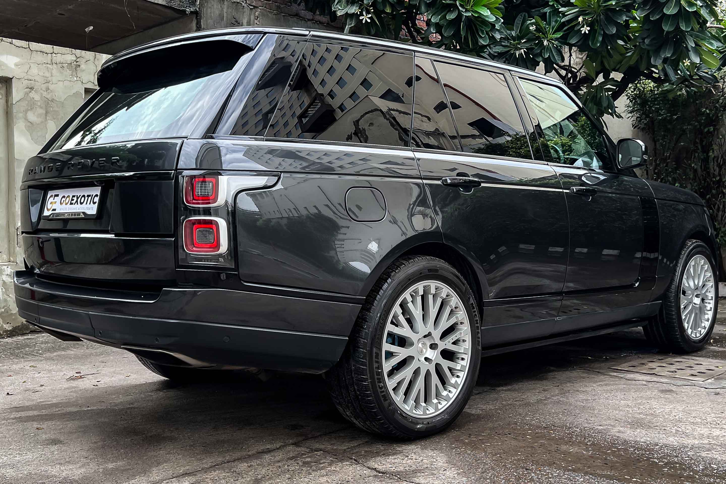 2019 RANGE ROVER VOGUE AUTOBIOGRAPHY SUPERCHARGED