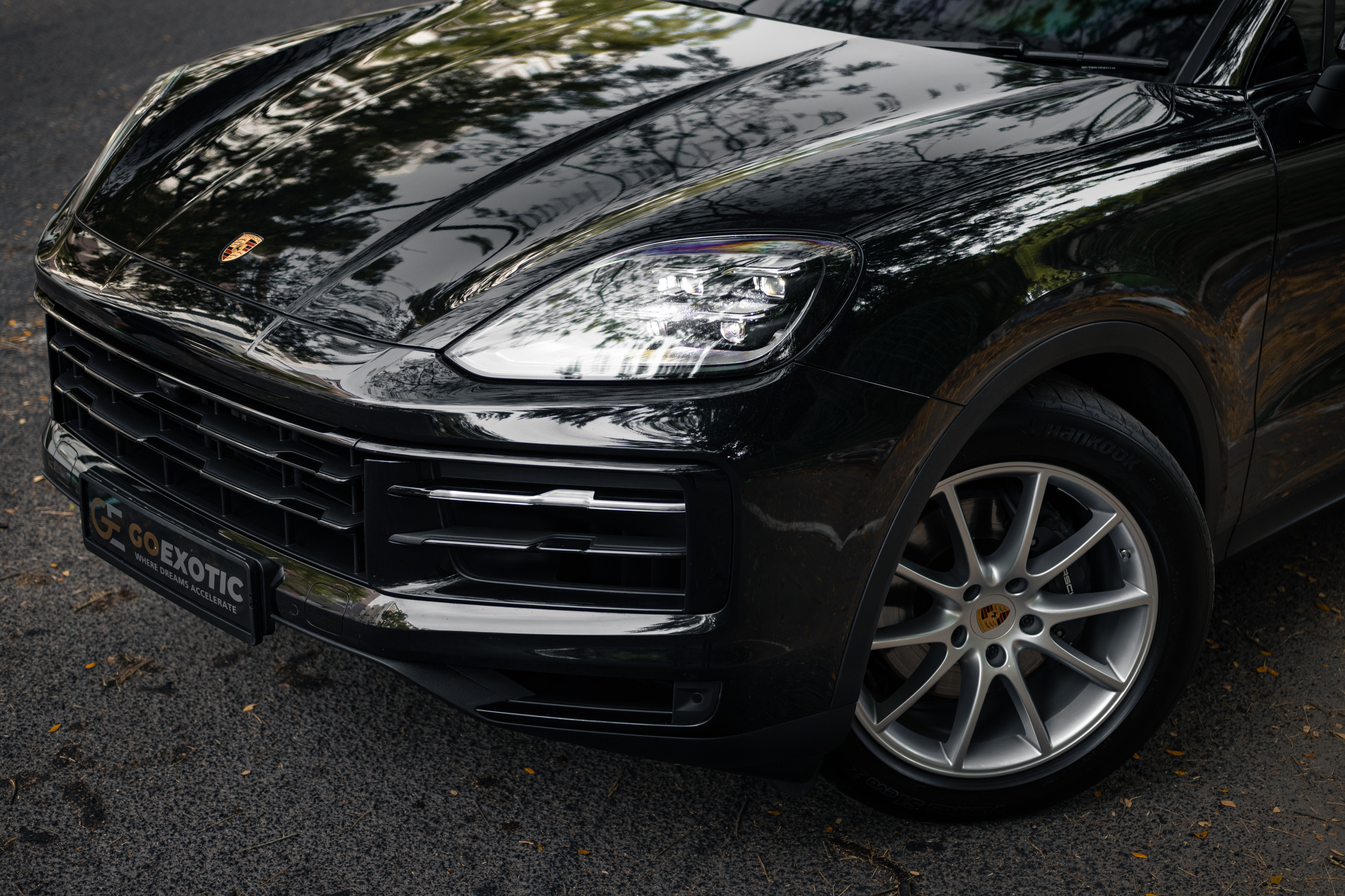 2024 PORSCHE CAYENNE COUPE